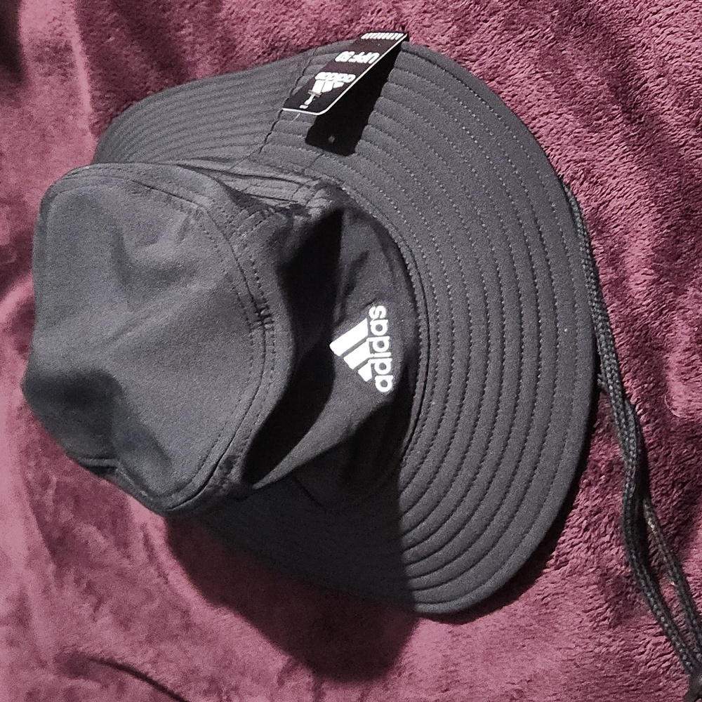 Adidas Black Bucket Hat NWT